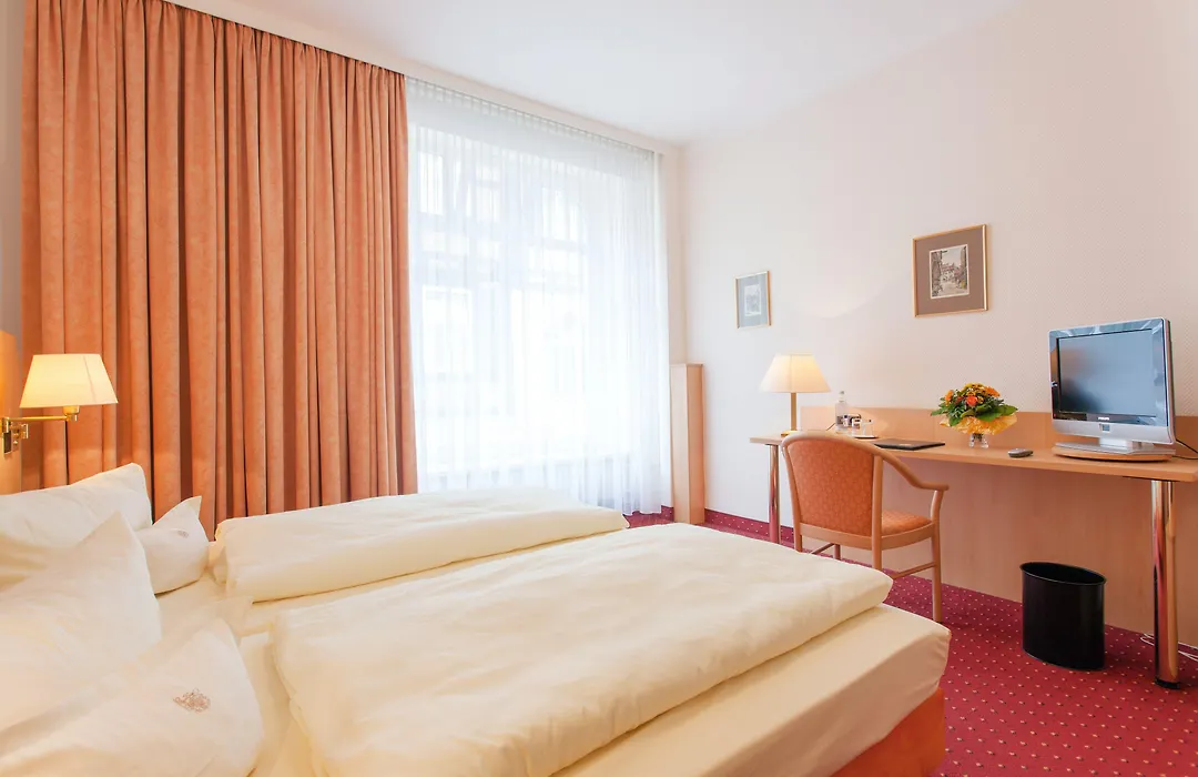 Hotel Benn-1